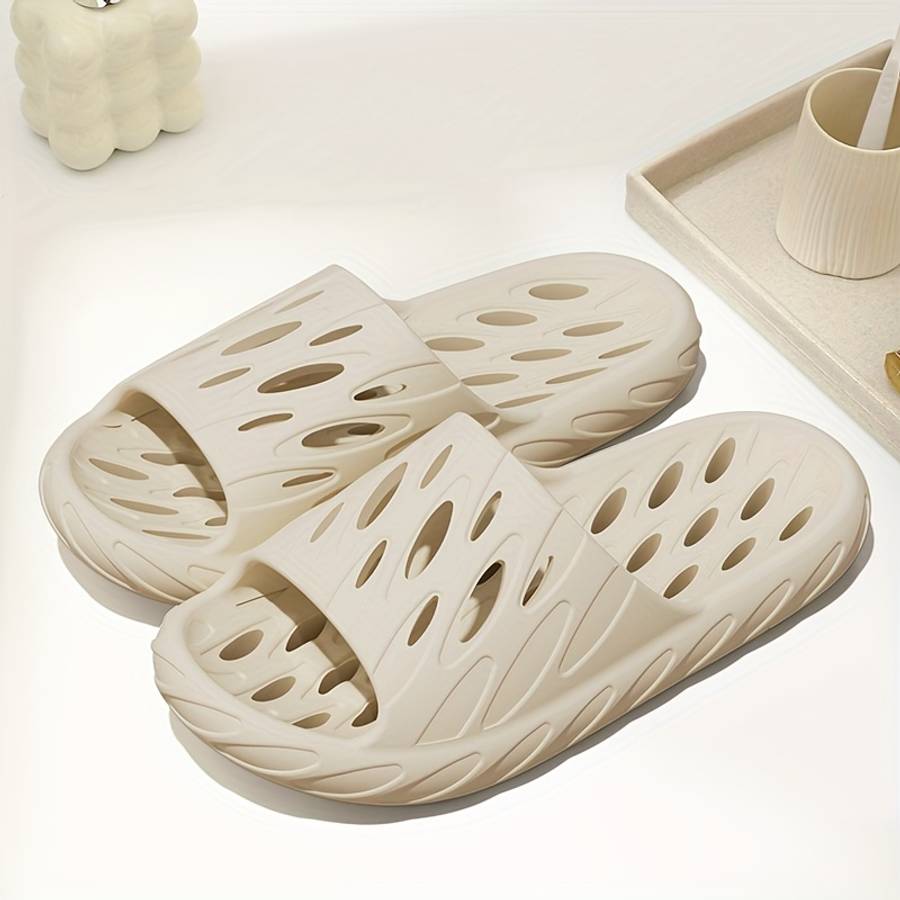 Men Slippers Summer Style White Size Uk 8.5 To 9