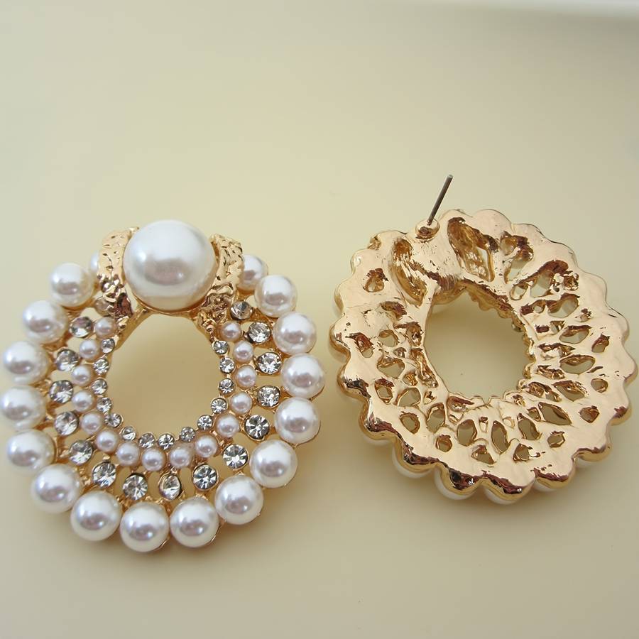 Women S Earrings Color Golden