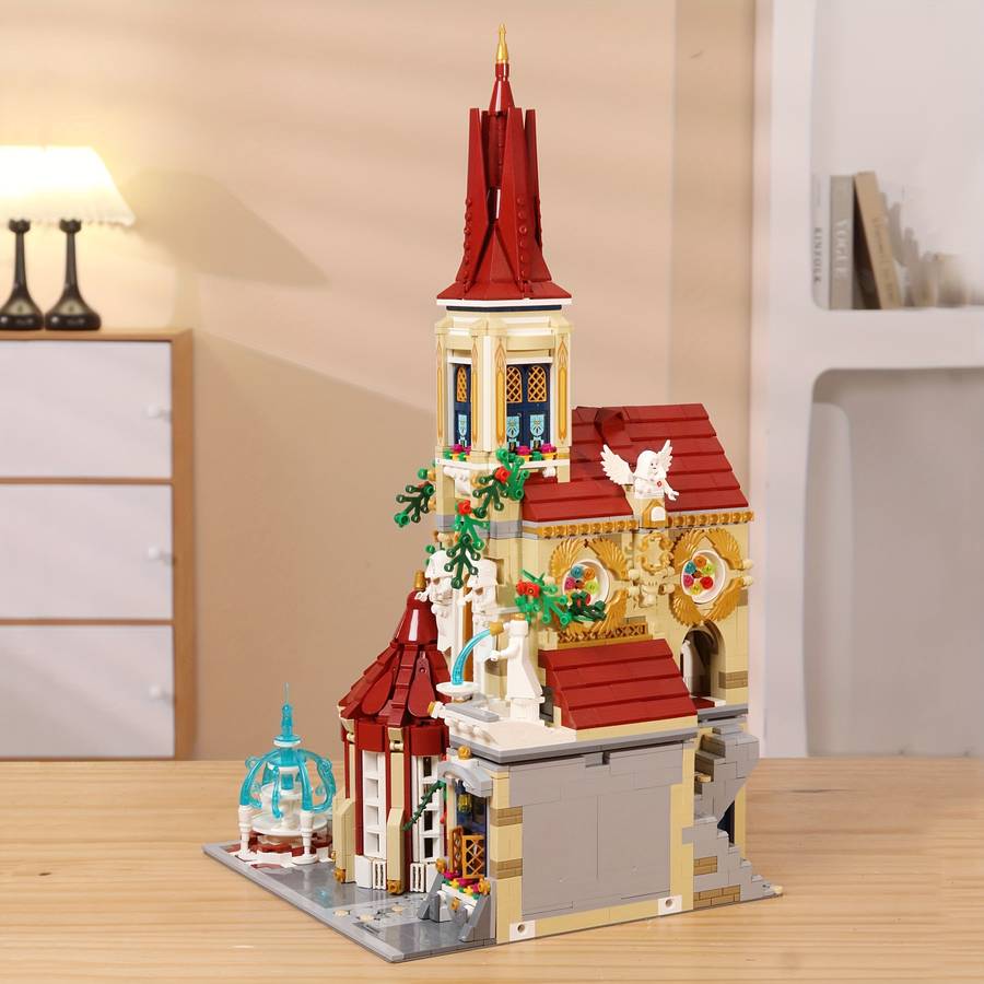 Building Toy Architectural Model Toy Set Style 33203 Rose Red Monastery  2960Pcs
