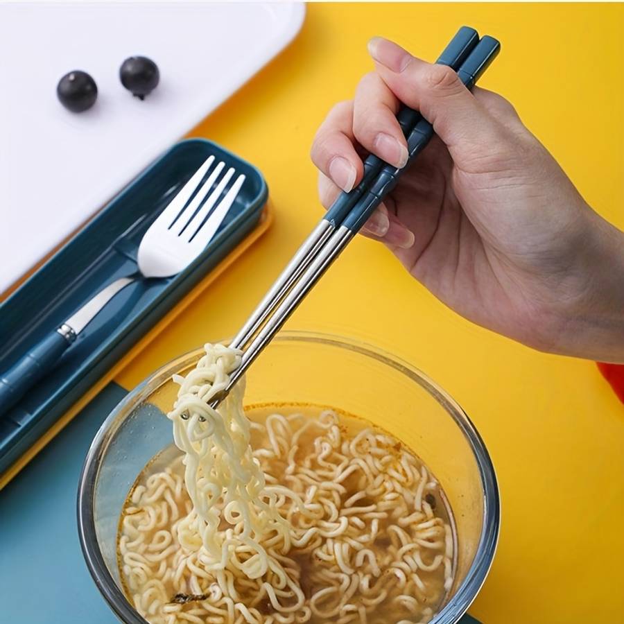 Foldable 3 In 1 Stainless Steel Camping Utensils Set Reusable Plastic Cover
