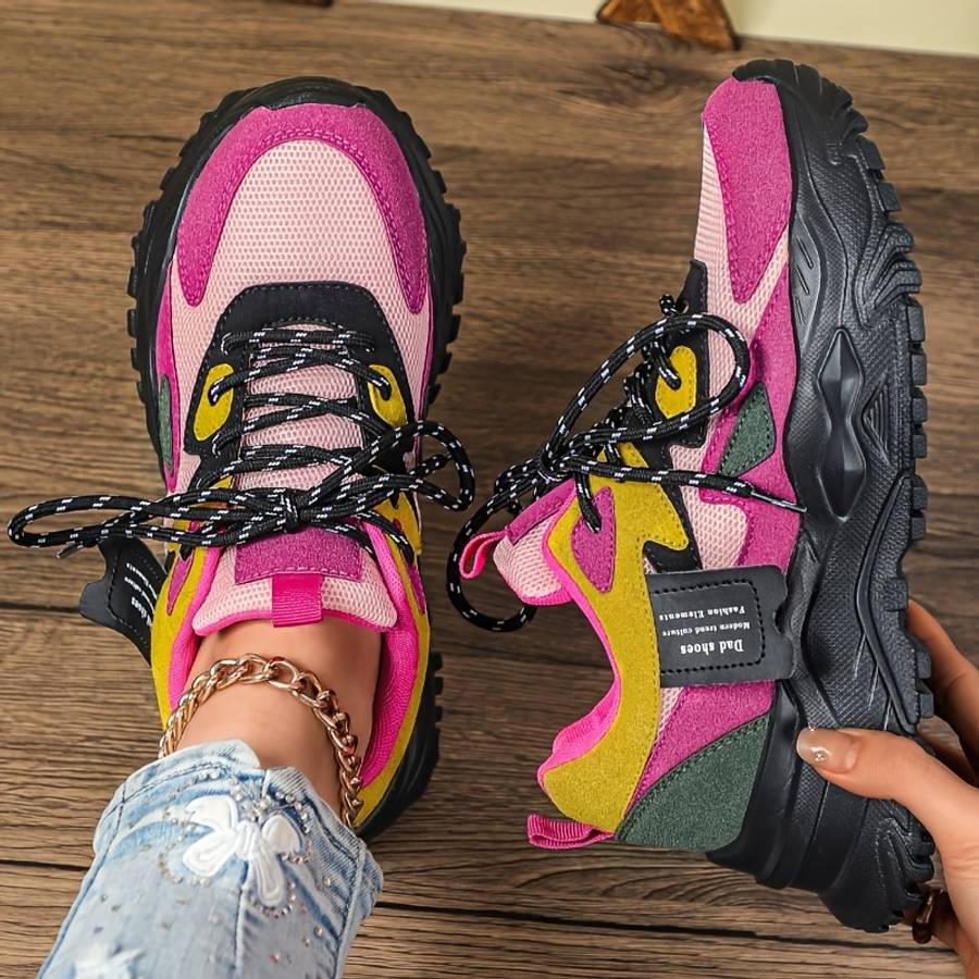 Sneakers Color Rose Pink With Black And Yellow Background Sizeuk 6.5