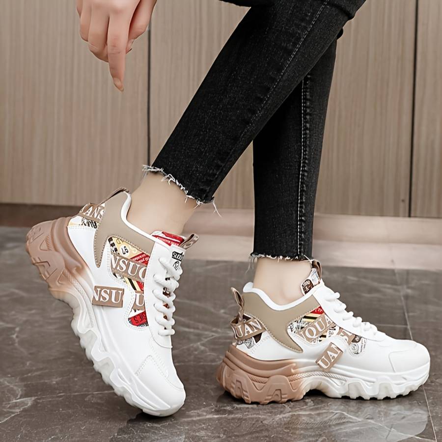 Women S Sneakers Color Red Card Sizeuk 3