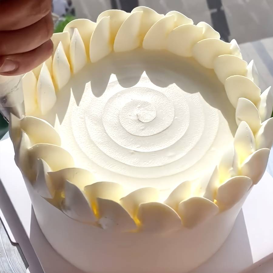 Professional Cake Decorating Head Style 3 Piece V Shaped Piping Nozzle