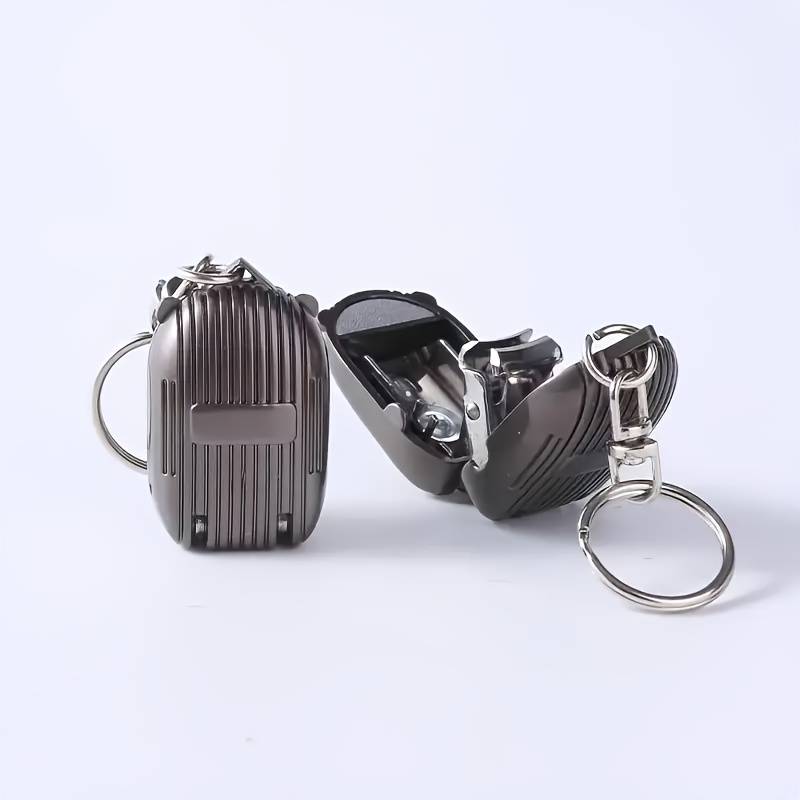 1 Piece Of Stainless Steel Nail Clippers