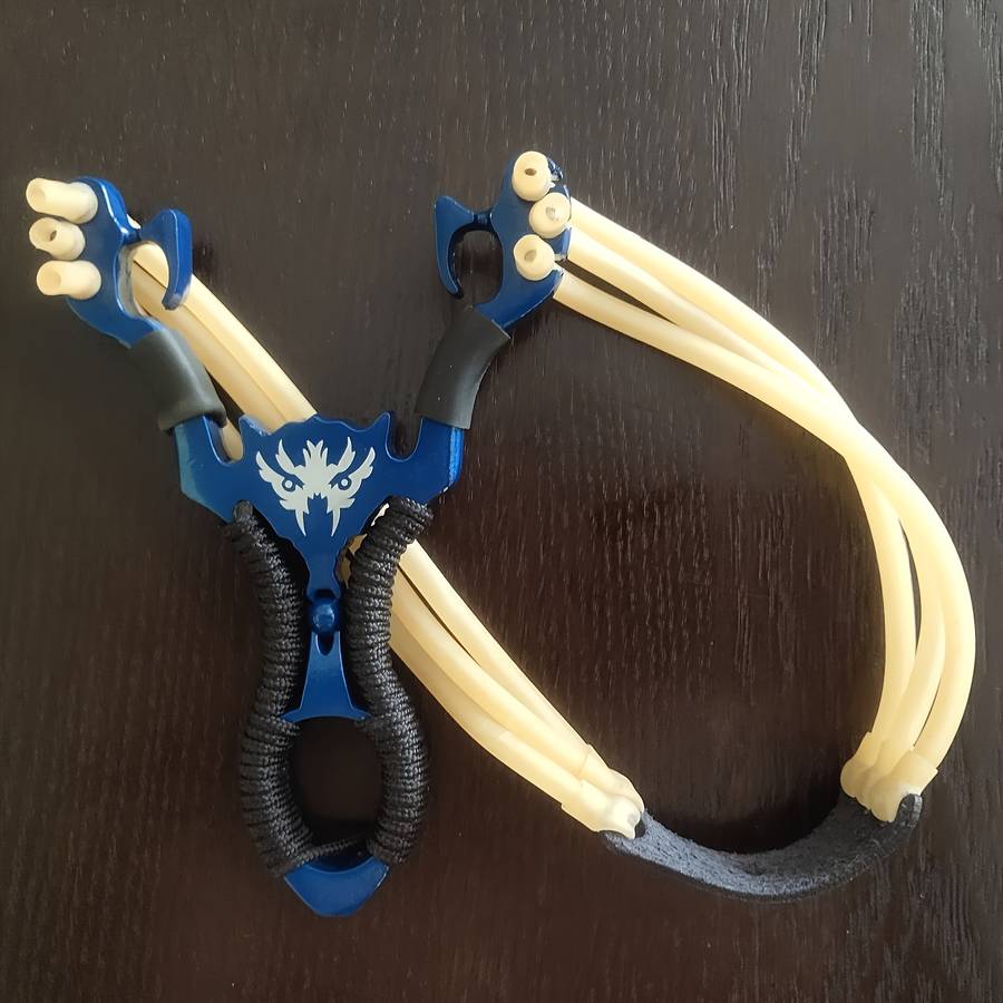 Slingshot Color Blue Package