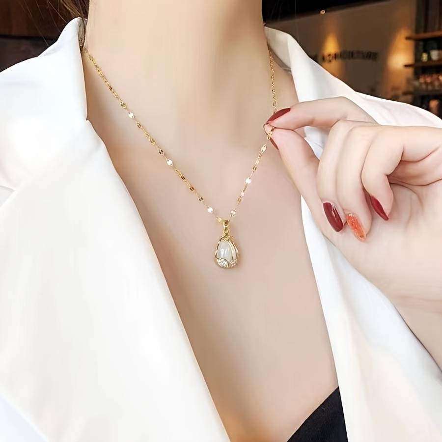 Womens Necklace Color Tulip Flower Necklace White 1 Quantity 1Pc