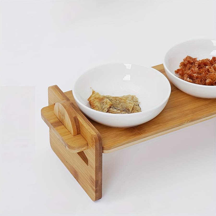 Pet Supplies Size Three Bowls