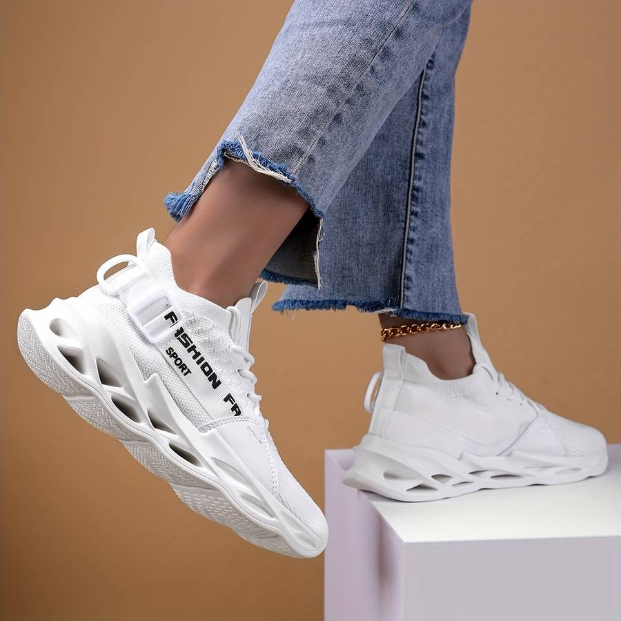 Women S Sneakers Color White Sizeuk 9