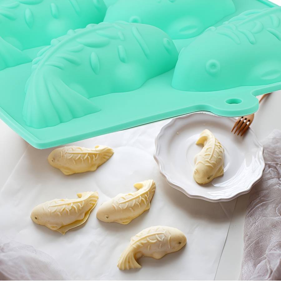 Suitable For Baking Molds Color Green