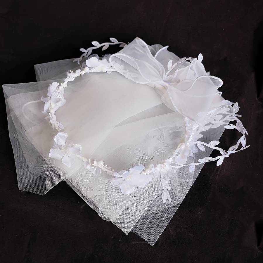Wedding Supplies Color White
