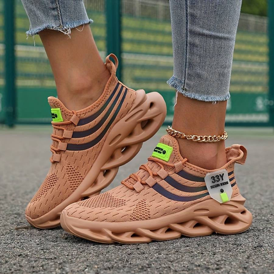 Women S Sneakers Color White Sizeuk 9
