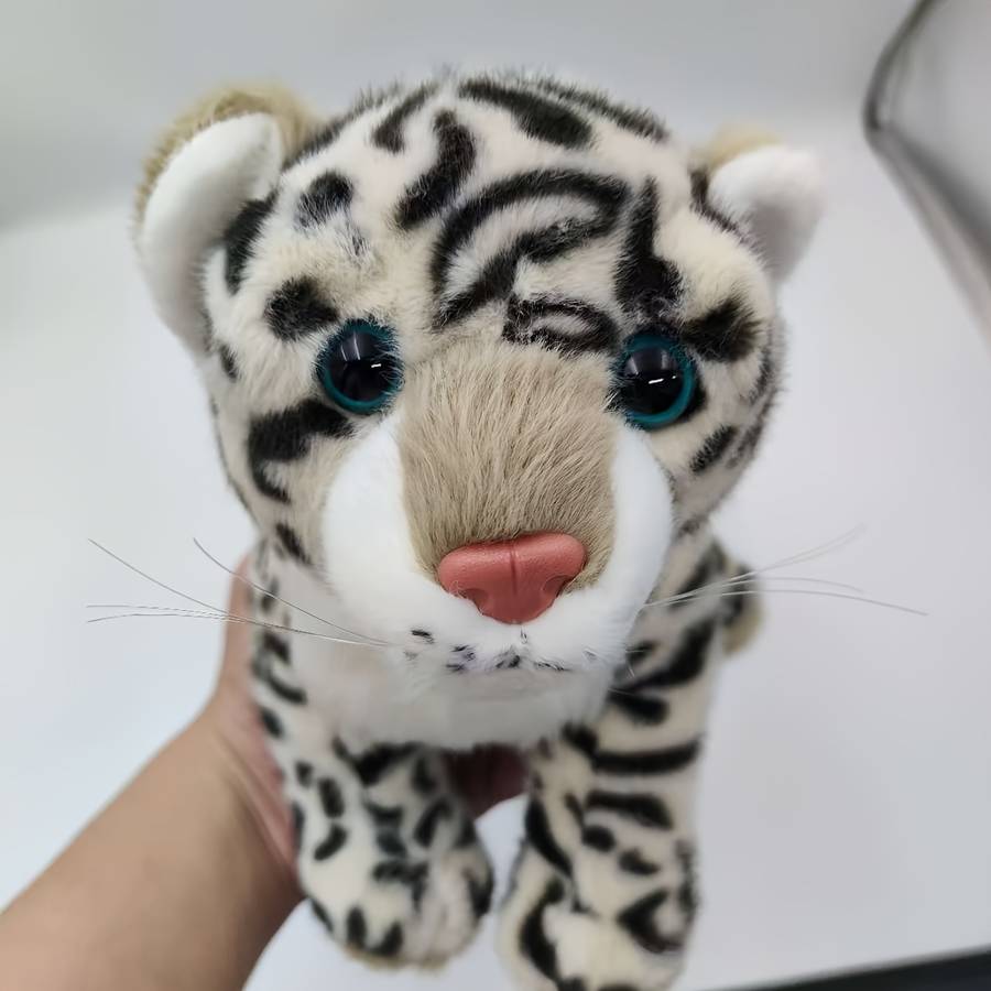 Toy Dolls Model Snow Leopard