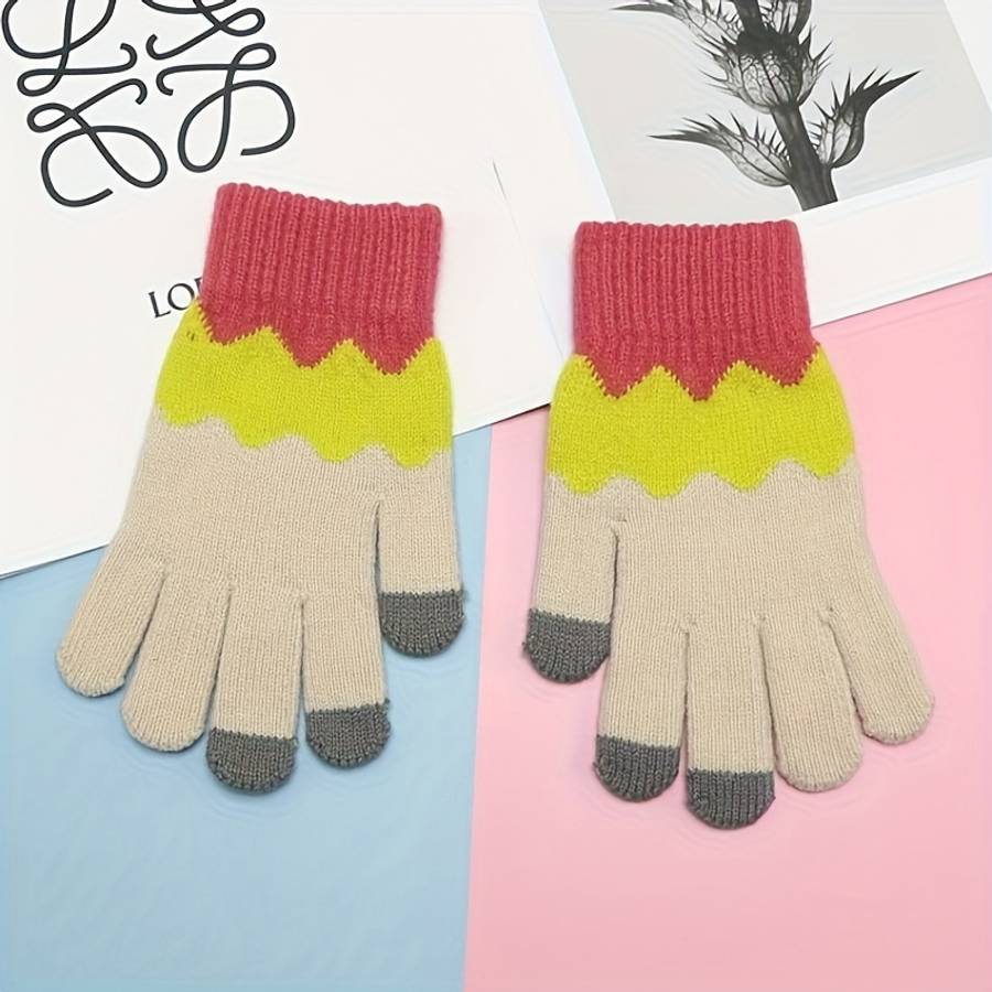 Gloves Color Pink