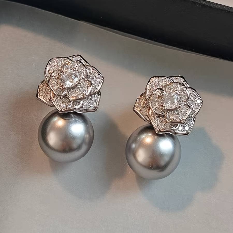 Women S Earrings Color Grey Size One Size