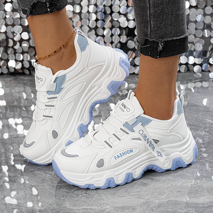 Women S Sneakers Color White And Black Sizeuk 4