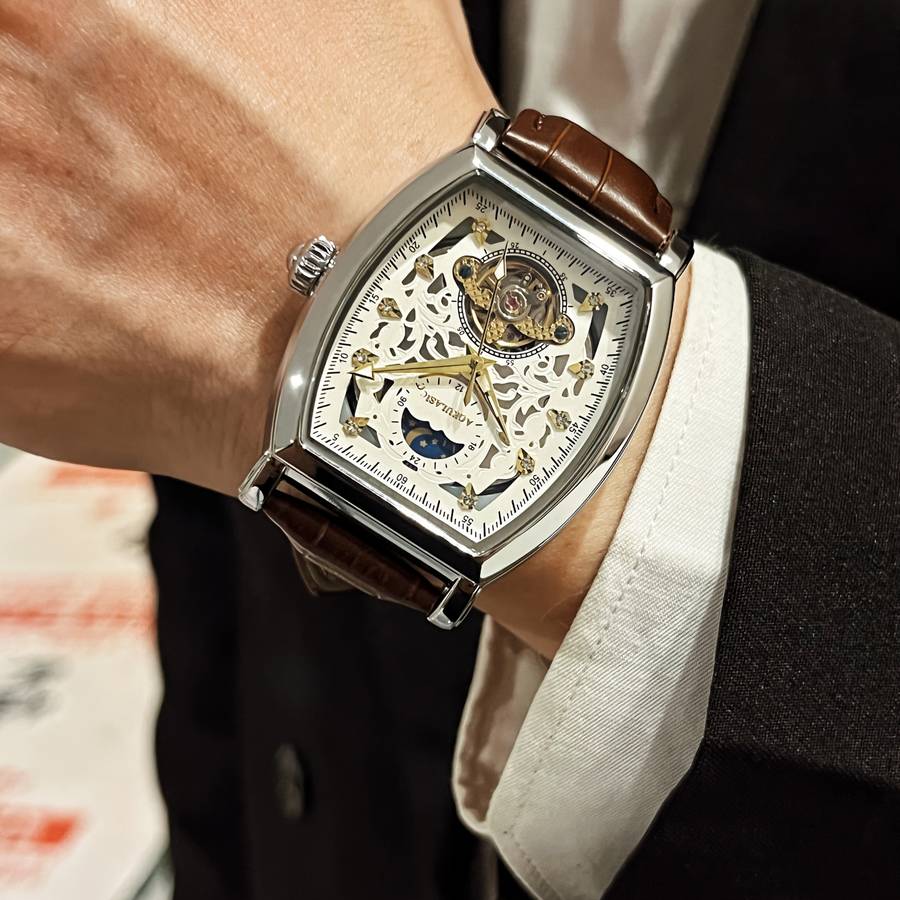 Modern Mens Luxury Hollow Moon Phase Automatic Mechanical Watch Goldencolor