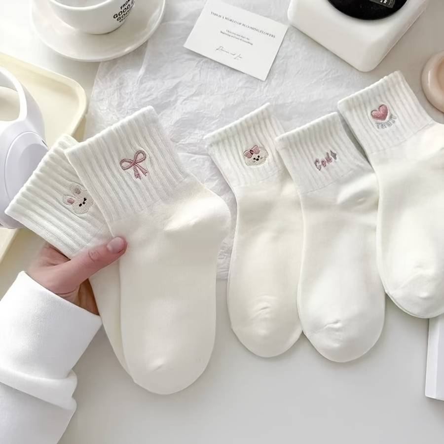 Women S Socks Color White Size Onesize