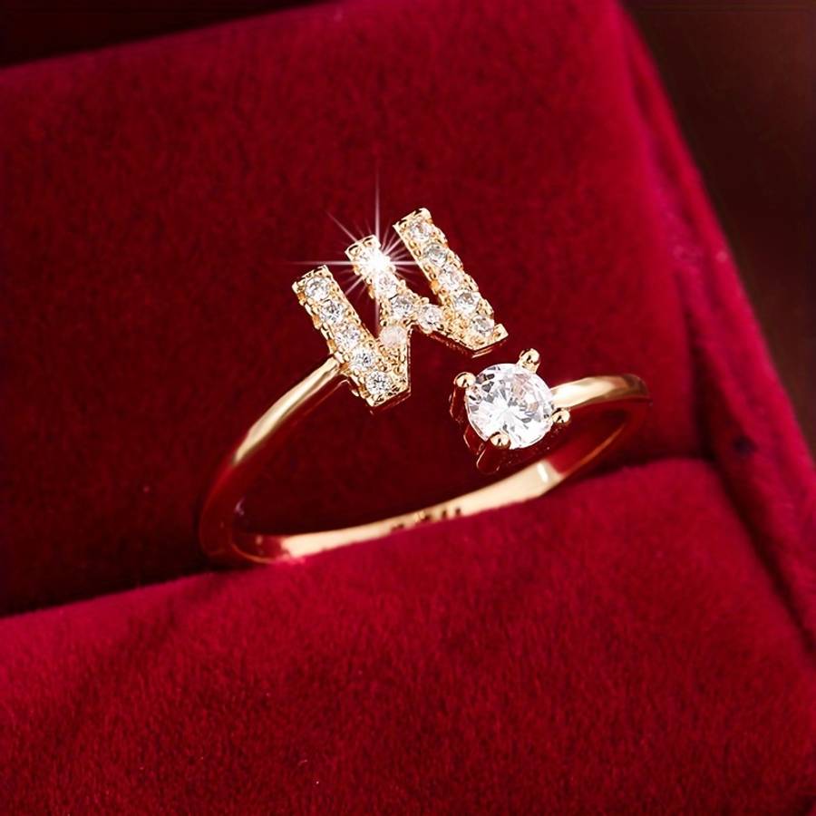 Retro Fashion Polished Finger Ring Color Golden Model