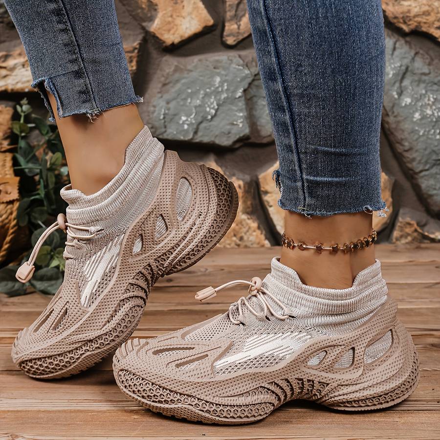 Women S Sneakers Color Beige Sizeuk 5.5