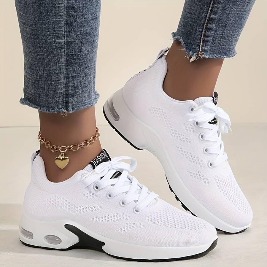 Women S Sneakers Color White Sizeuk 4