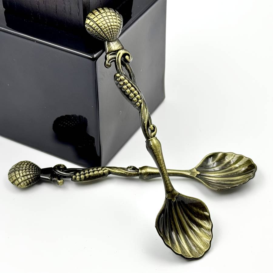 4pcs Vintage Seashell Dessert Spoons Elegant Antique Bronze Metal Coffee Ice Cream Tea Sti