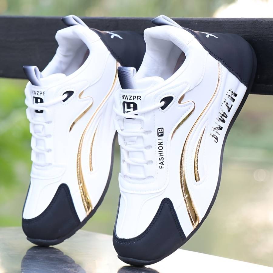 Women S Sneakers Color Black In White Sizeuk 6.5
