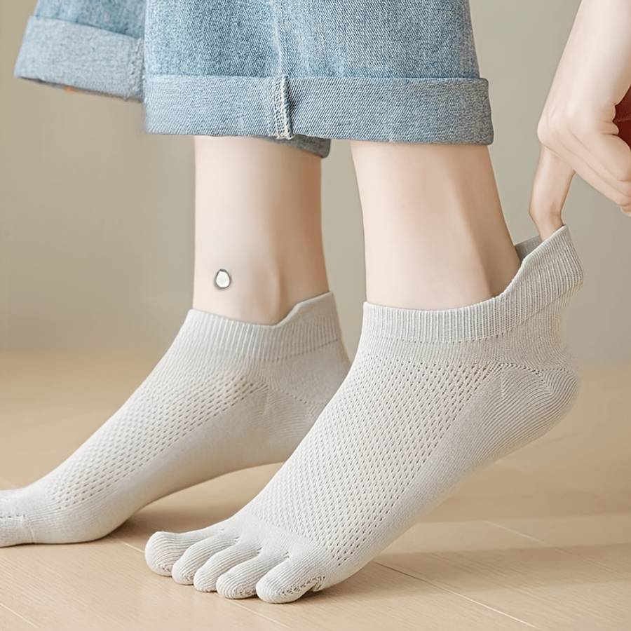 Women S Socks Color 3Pair Pack Whitekhakigray Size Onesize