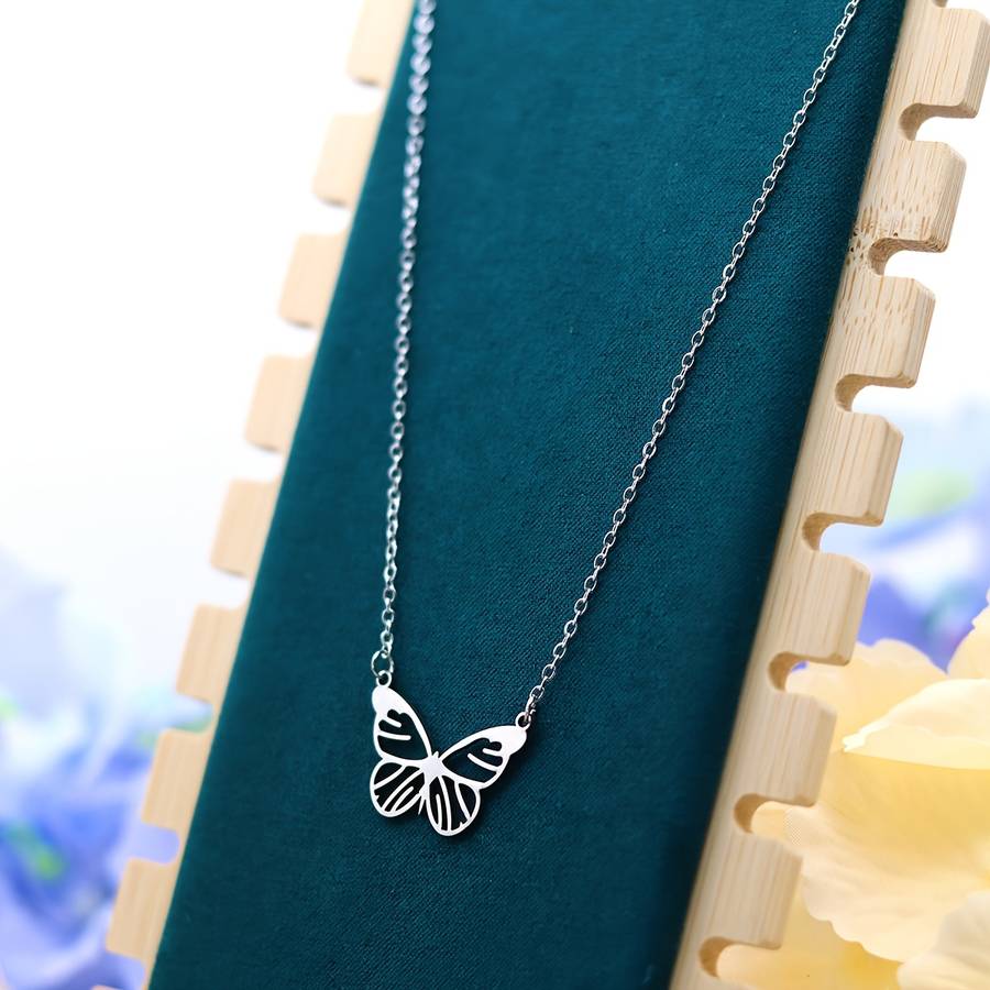 Womens Necklace Color Golden