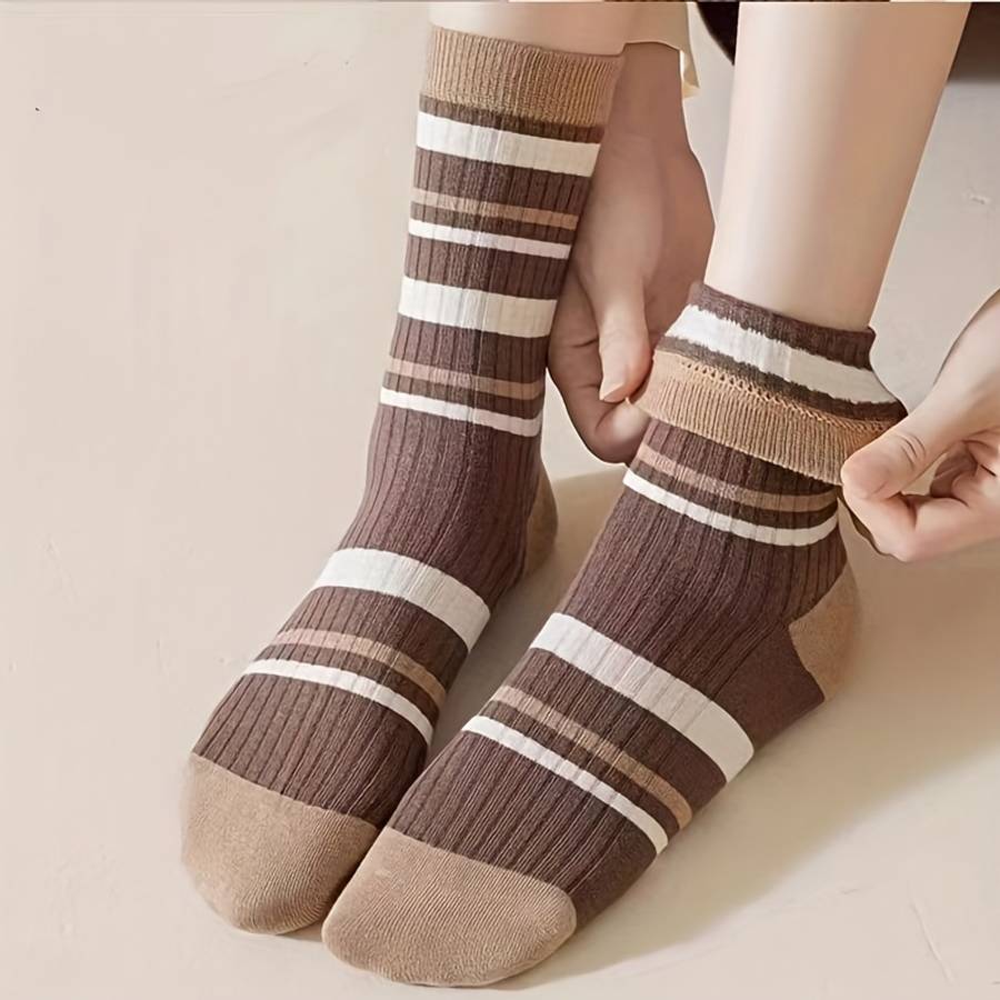 5 Pairs Of Mixed Colors One Size High Elastic Socks