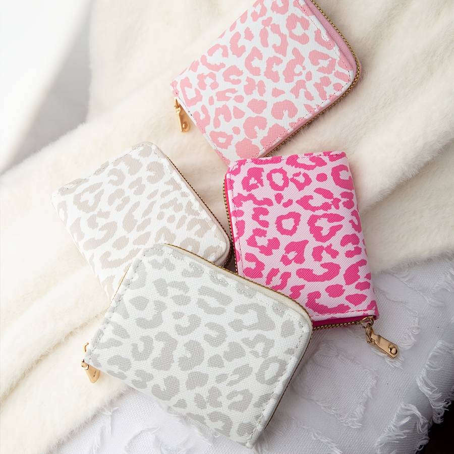 1pc Everyday Elegance Stylish Leopard Print Wallet for WomenCompact Lightweight and Secure Z