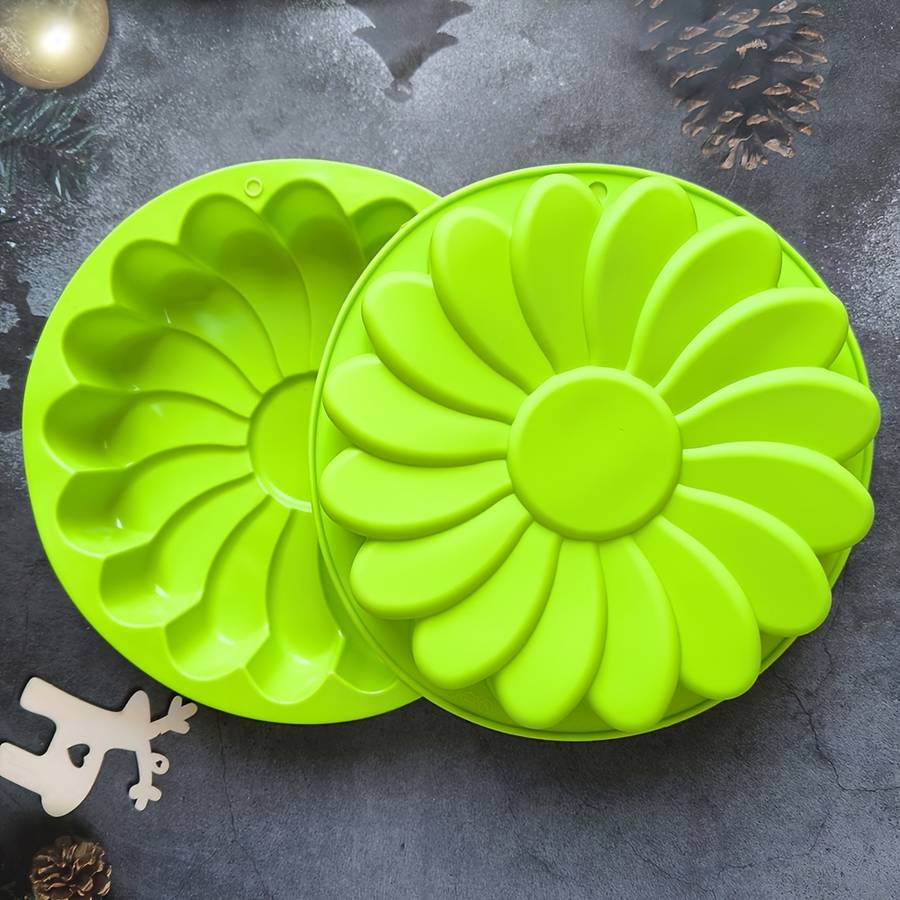 Suitable For Baking Molds Color Green Quantity 2Pcs