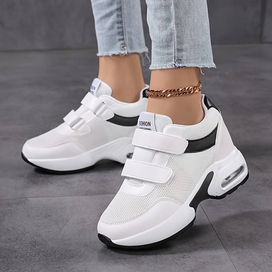 Women S Sneakers Color White Sizeuk 8