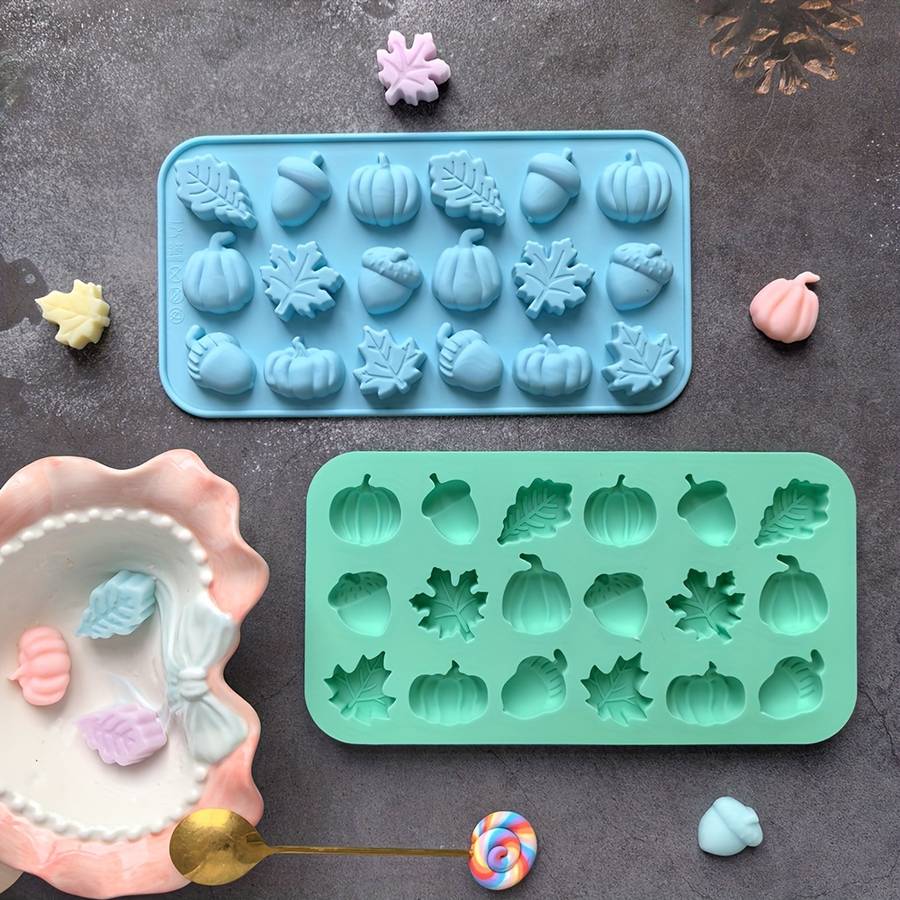 Suitable For Baking Molds Color Green