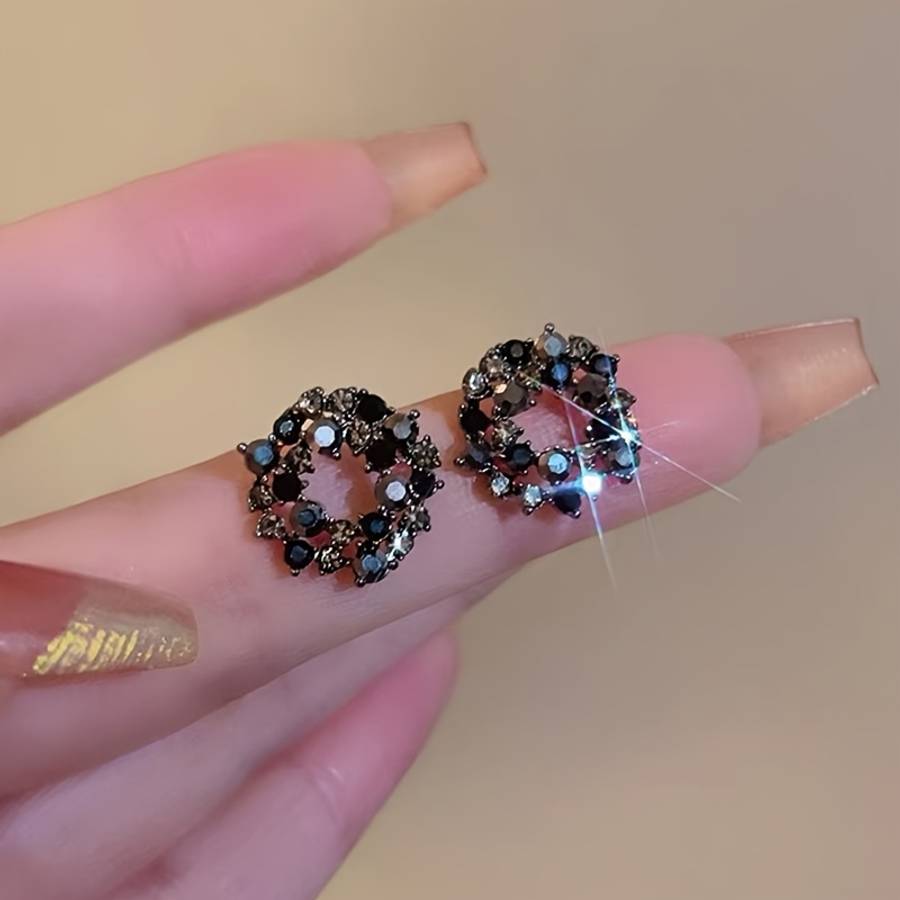Women S Earrings Color Black