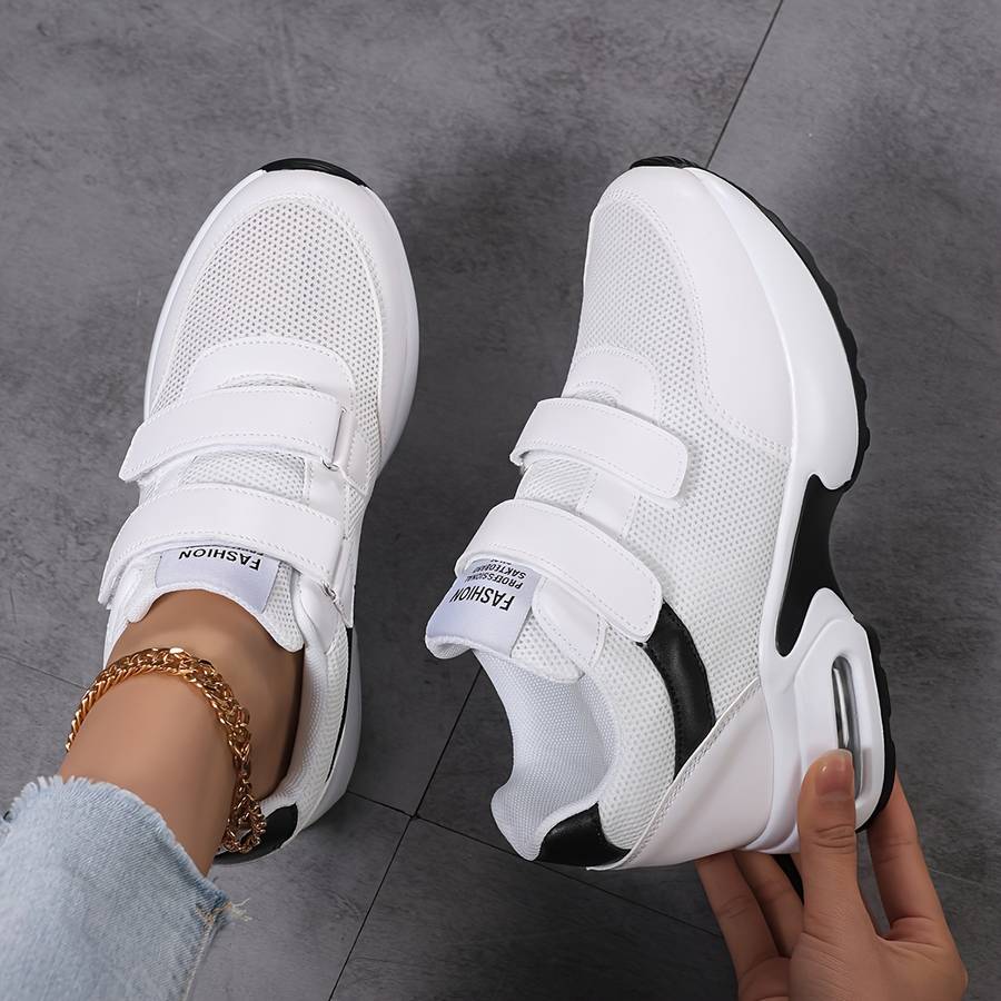 Women S Sneakers Color White Sizeuk 5