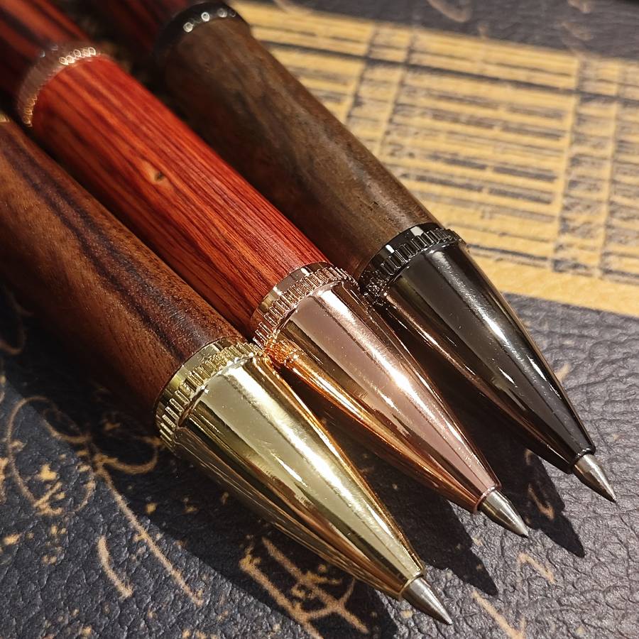 Pen color Sour Wood golden StyleBlack Refill