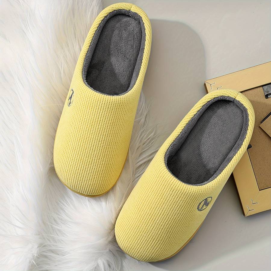 Men Slippers Summer Style Black Size Uk 3.5 To 4
