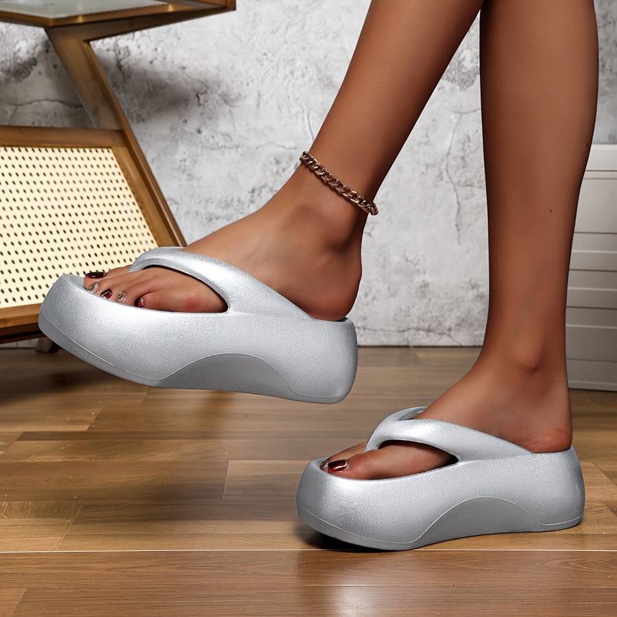 Ladies Summer Flip Flops White Uk 3.5-4