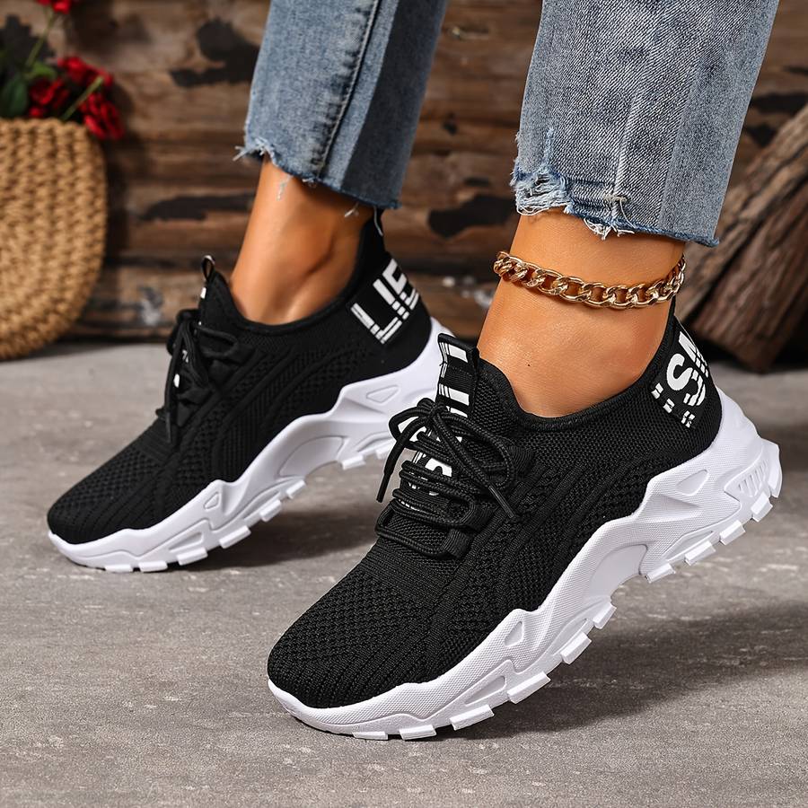 Women S Sneakers Color White Sizeuk 7