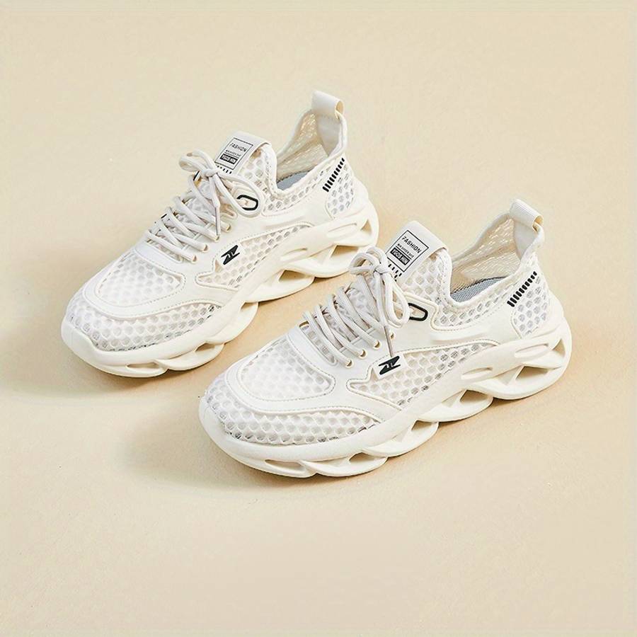 Women S Sneakers Color Black Sizeuk 4