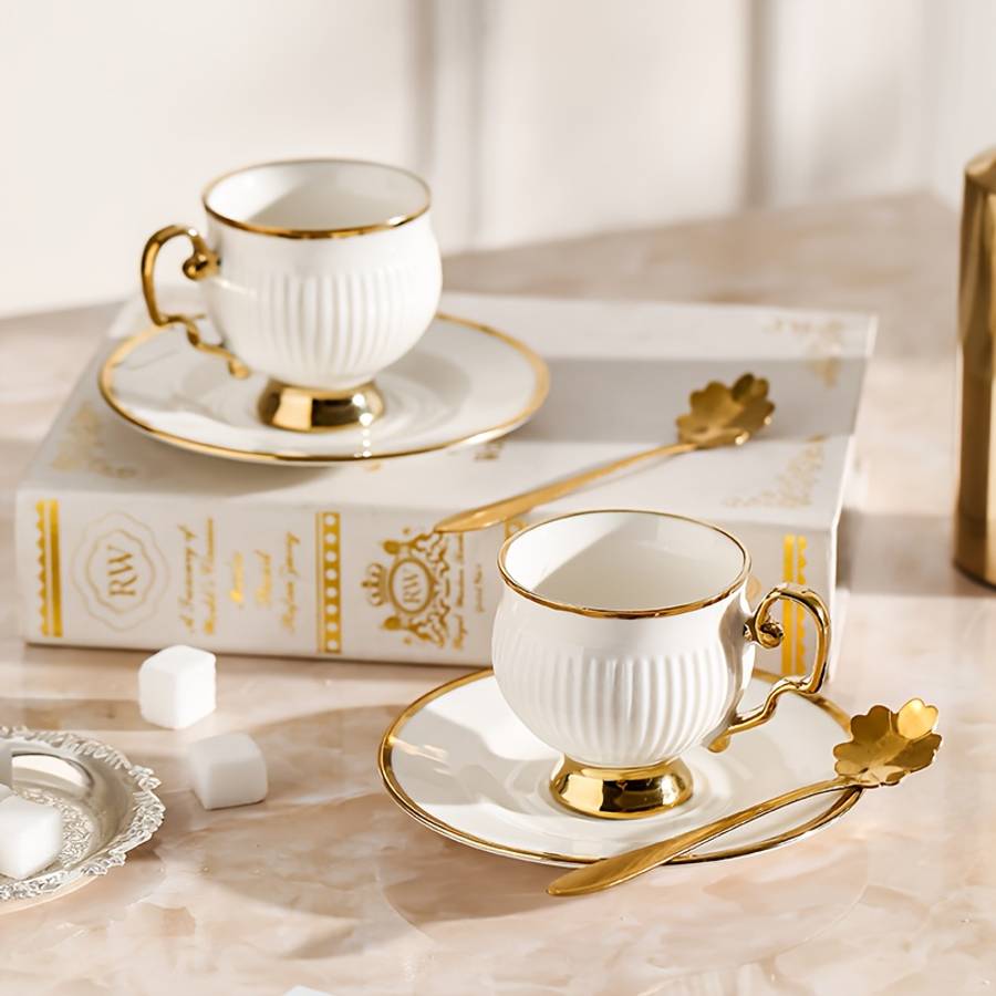 Water Cup Quantity 4 Cups   4 Saucers   Spoon