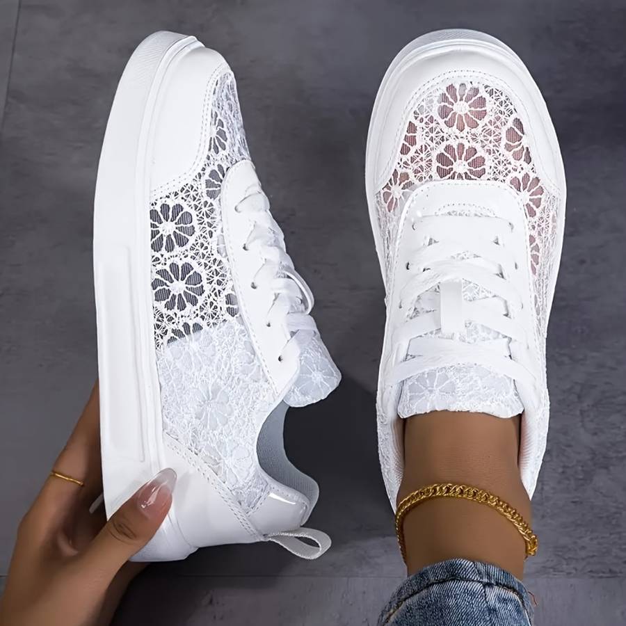 Women S Sneakers Color White Sizeuk 9