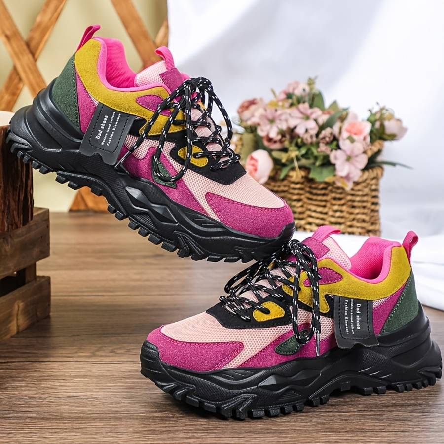 Sneakers Color Rose Pink With Black And Yellow Background Sizeuk 6.5