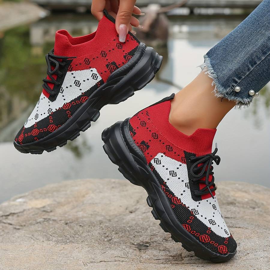 Women S Sneakers Color Black  White Sizeuk 7
