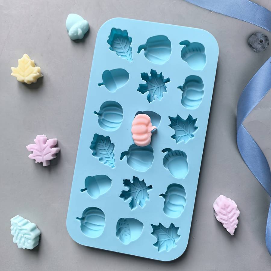 Suitable For Baking Molds Color Green