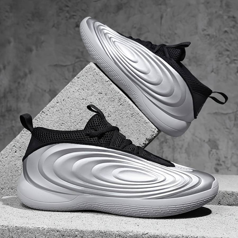 Basketball Shoes Color Black And Silvery Sizeuk 6