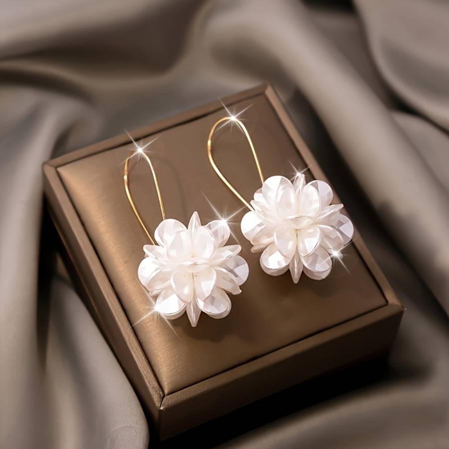 Women S Earrings Items Dangle Earrings Quantity 2Pcs