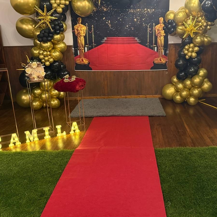 Wedding Supplies Color Red Size 100*600Cm
