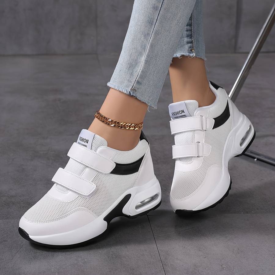 Women S Sneakers Color White Sizeuk 8