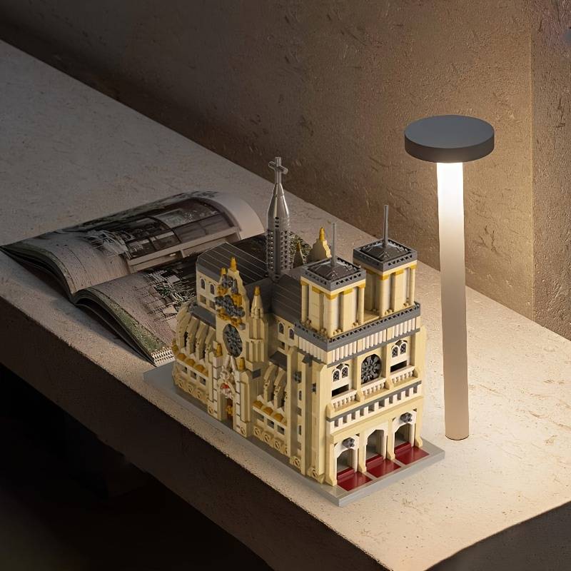 Building Toy Architectural Model Toy Set Material Abs Quantity 2908Pcs Paris Church